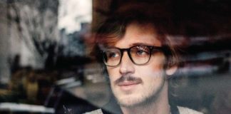 Shopping For Mens Glasses Online Is Easier Than Ever