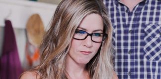 Get the Look: Jennifer Aniston’s Tortoiseshell Glasses
