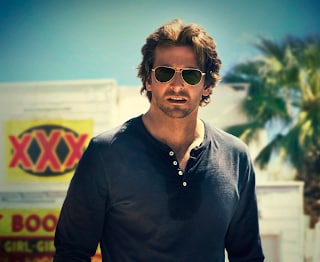 6 Bradley Cooper Glasses & Sunglasses