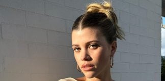 What Is the “Clean Girl” Aesthetic, and How Can We Achieve This Look? Sofia Richie, a woman embodying the clean girl aesthetic