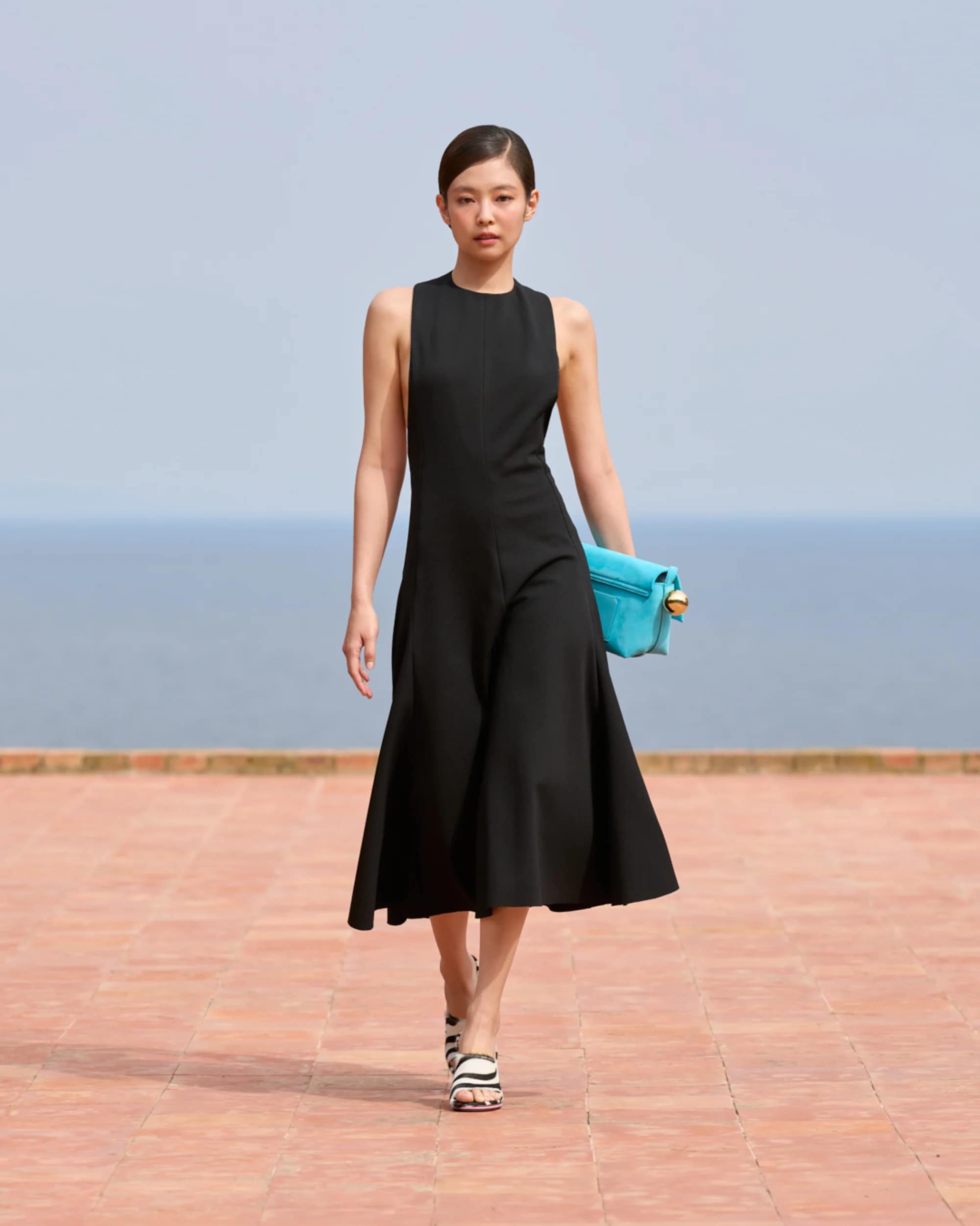 Jennie Kim Makes a Showstopping Debut at Jacquemus