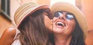 Best Sunglasses To Gift Mom This Mother’s Day