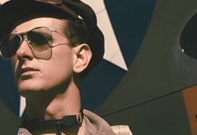 How Aviator Glasses Went From the Cockpit to Pop Culture